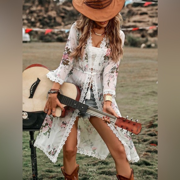 ❤️ SHEIN Swim Floral Print Contrast Lace Split Hem Kimono, Summer Beach large - Picture 4 of 11